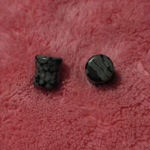 *Black and Gray Snowflake Obsidian Stone Plugs